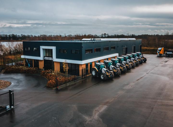 7cd5f2fd bf79 4760 affa 06caf92f9845